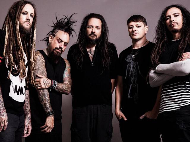 Korn - Black Is The Soul