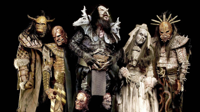 Lordi - I Dug A Hole In The Yard For You