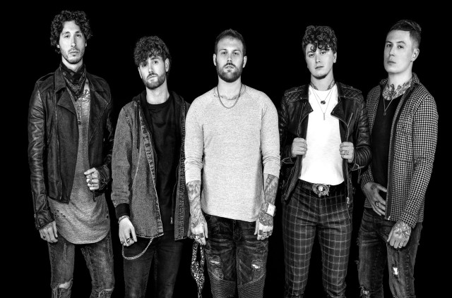 Asking Alexandria - Faded Out